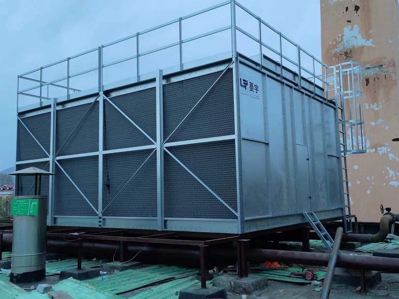 山东中央空调高效机房菱宇方形横流式钢板组合式冷却塔安装完成